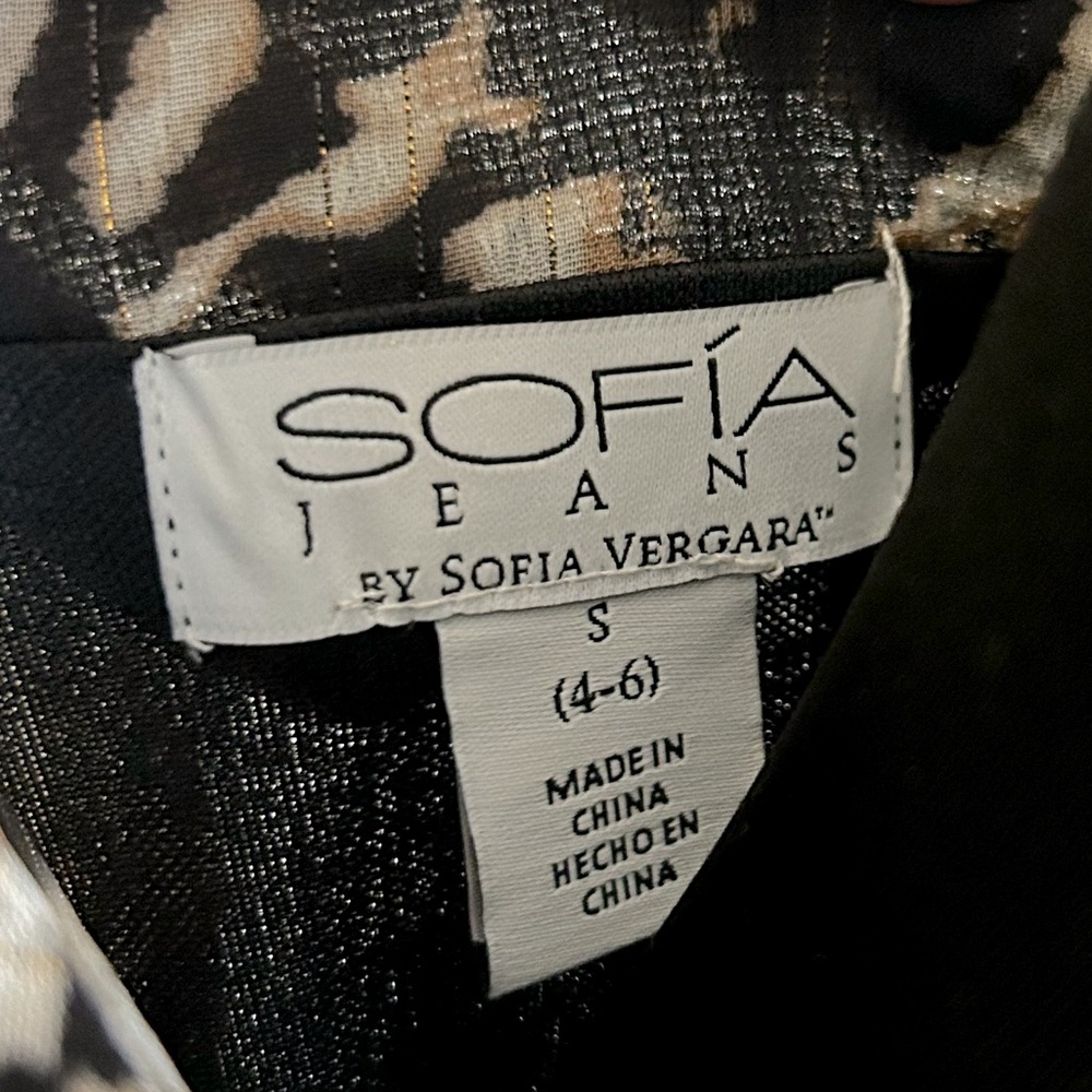 NWOT Sofia Vergara Leopard Dress - Picture 7 of 7